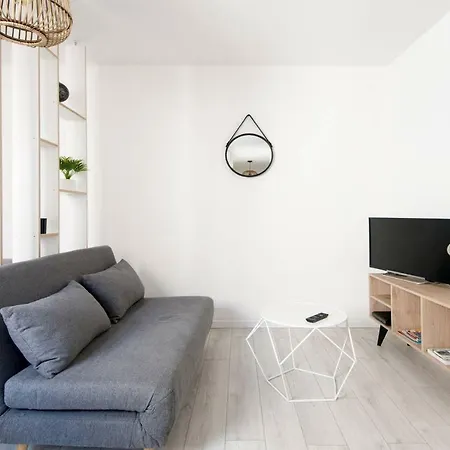 Le Temple De La Rochelle Apartment