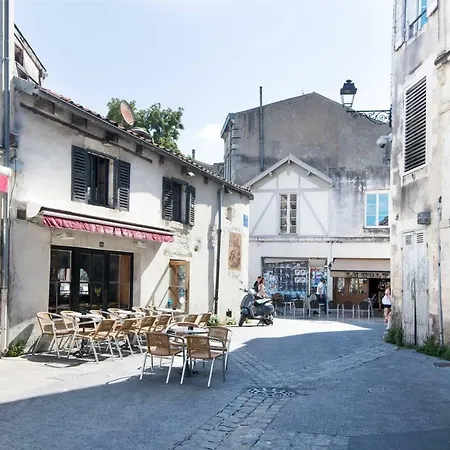 Le Temple De La Rochelle *